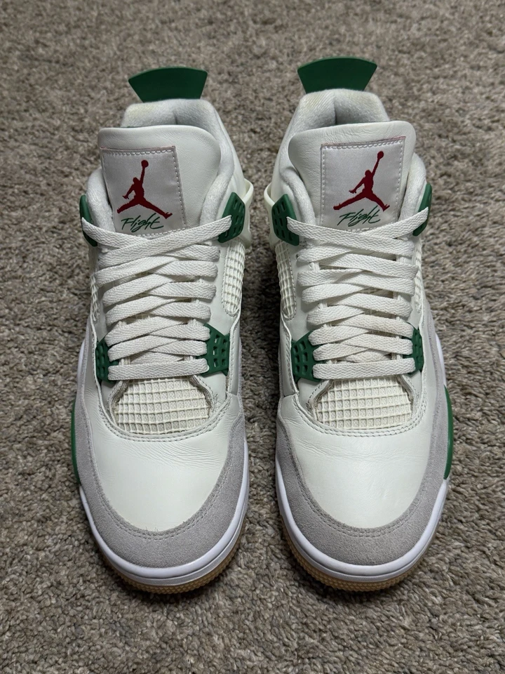 Air Jordan 4 Retro SB Verde Pino Talla 9.5 Hombre’s Foto 2 de 4