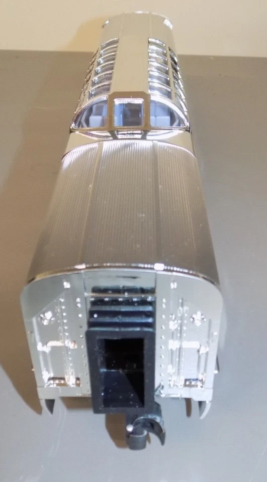 K-LINE Trains OScale 15" California Zephyr Extruded Aluminum Passenger 4 Car Set - Image 3 of 4