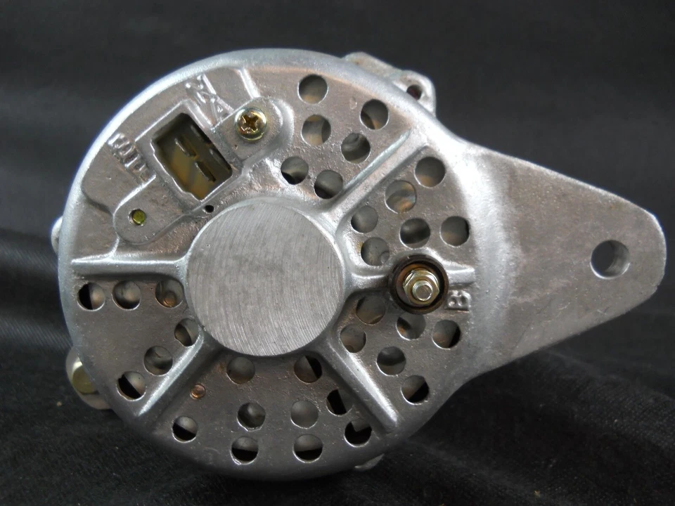 三菱替代品 原始设备制造商 MD 021651 — 第 3/4 张图片