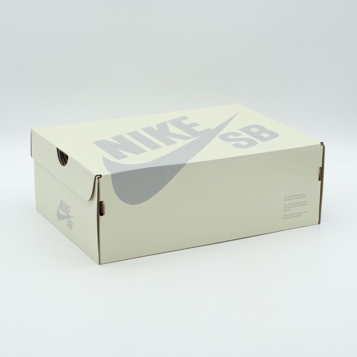 DX4356-600 Run The Jewels Nike SB Dunk High Active Pink Black