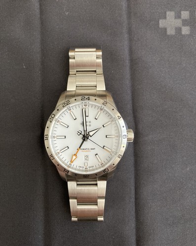 Christopher Ward C63 Sealander GMT 39mm White Dial