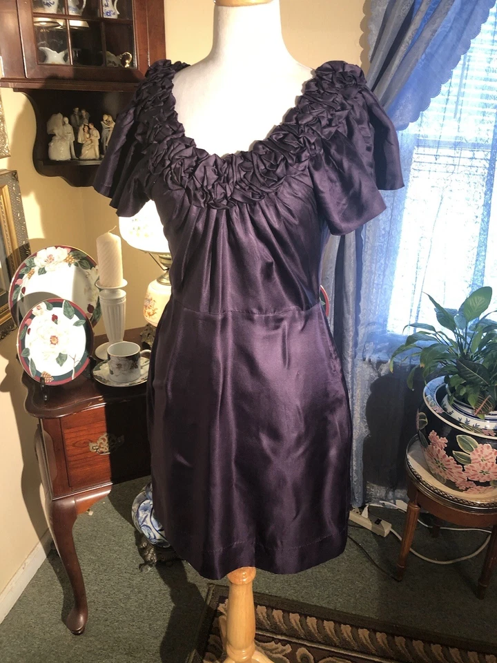 VESTIDO YOANA BARASCHI SEDA UVA COLOR MANGA MURCIÉLAGO ALINE-TALLA 8- ¡ESCOTE CON VOLANTES!! Foto 2 de 4