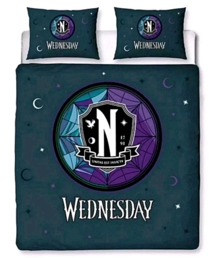 Netflix Wednesday Addams Nevermore Academy King Size Reversible Duvet Set