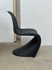 Genuine Vitra Panton Chair in Black - Iconic 1960s Verner Panton S-Chair Design