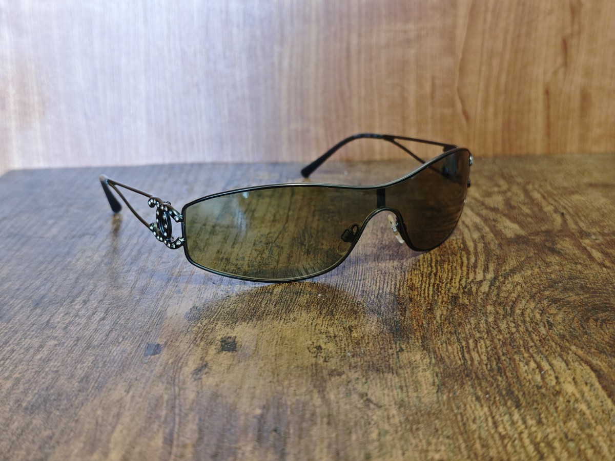 VINTAGE CHANEL 4073-B C.237/82 SHIELD SUNGLASSES W/SWAROVSKI