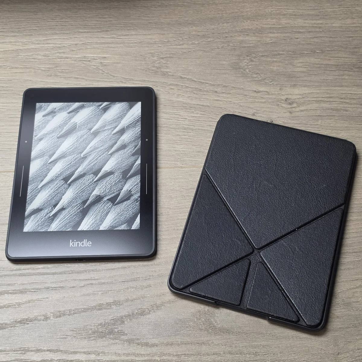 Amazon Kindle Voyage (7th Generation) Wi-Fi Black Tablets