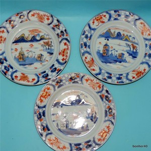 CHINESE PORCELAIN 3 - 18THC ANTIQUE KANGXI IMARI FLOWER LANDSCAPE PLATES