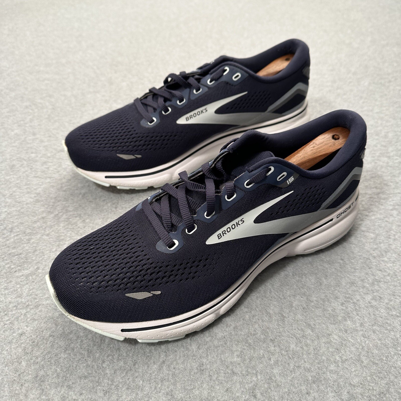 Brooks Ghost 15 Women's Running Shoes Size 10.5 D Wide Peacoat Salt