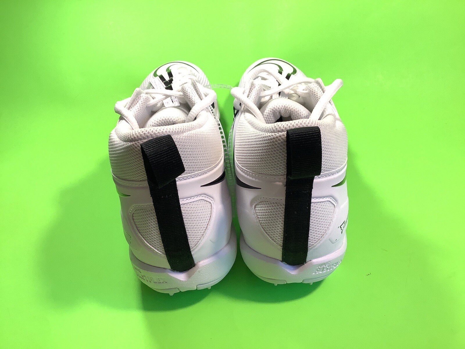 NIKE ALPHA MENACE Men’s Football Cleats Size 10 White w/Black NEW thumbnail 4