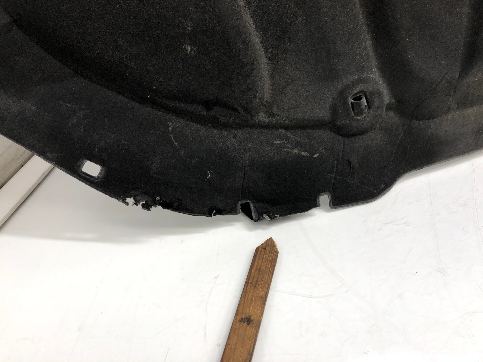 2014-2017 MASERATI GHIBLI UNDER HOOD HEAT SHIELD COVER OEM.