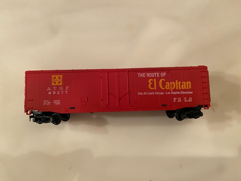 HO Tyco Santa Fe 50' Plug Door Box Car #49277 "Route of El Capitan"