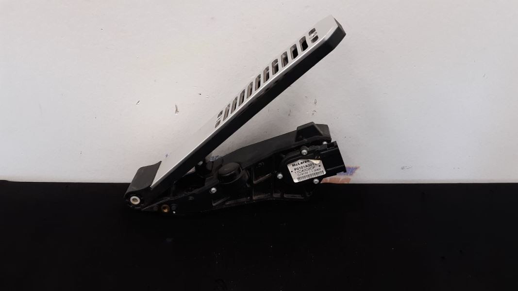 2017 MCLAREN 570 570S OEM GAS ACCELERATOR PEDAL ASSEMBLY 