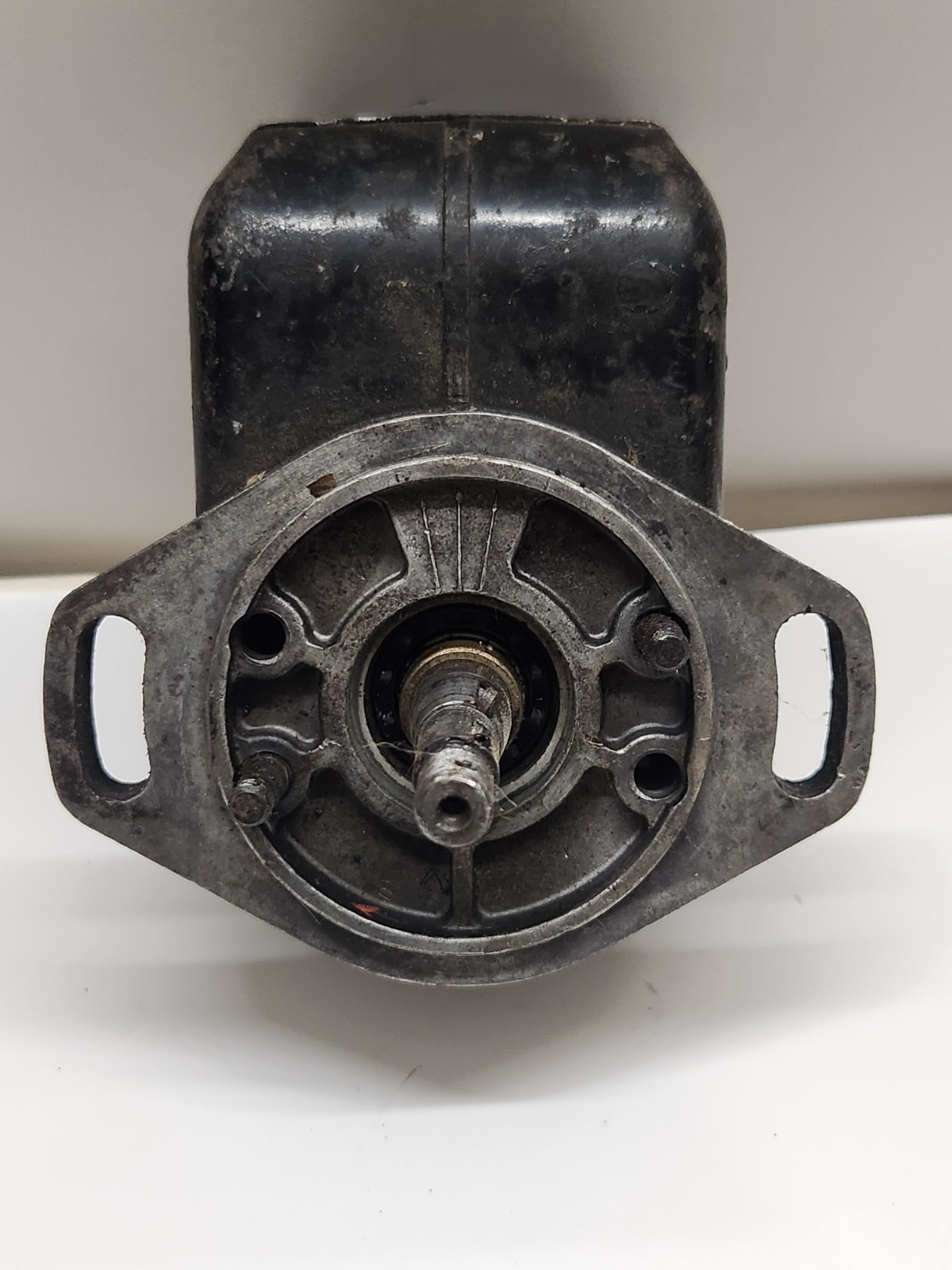 Kelly Areospace S4LSC-204T Aircraft Magneto Assembly