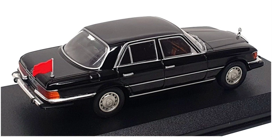 Greenlight escala 1/43 86640 - 1977 Mercedes Benz 450 SEL (W116) Rocky IV - negro Foto 2 de 4