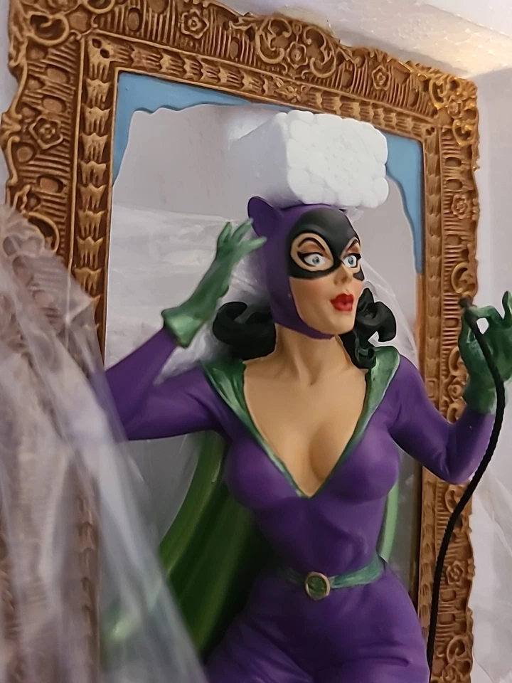 Estatua pintada a mano Catwoman gatito maullido de gato Tim Bruckner como nueva en caja 71/1250 Foto 3 de 4