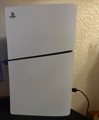 Sony PlayStation 5 Digital Edition 825GB PAL Weiß/Schwarz 4K HDR CFI-2116