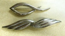 BEAUTIFUL BROOCH PIN DECORATIVE SILVER TONE HAT COAT LOT OF 2