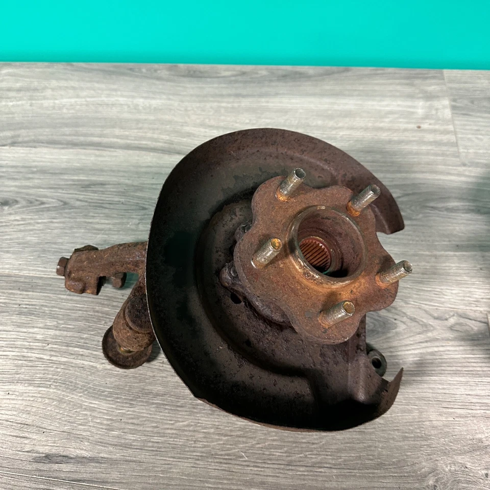 95-98 Nissan 240sx SE Rear Spindles - 5 Lug Conversion Swap - Driver Passenger — 第 2/4 张图片