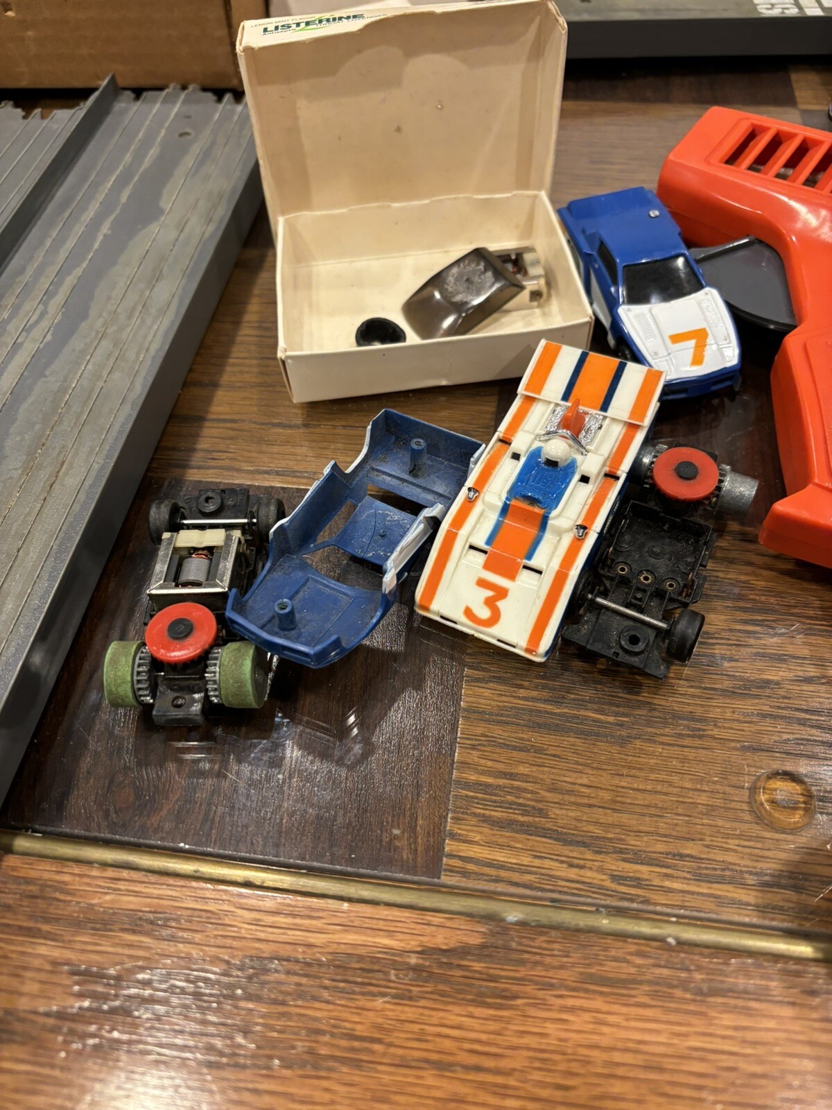 Picture 2 of 9