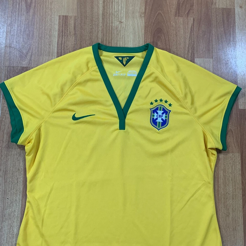 Nike Brazil CBF Soccer Jersey Womens Extra Large 2014 Yellow Home Jersey - Image 2 of 4