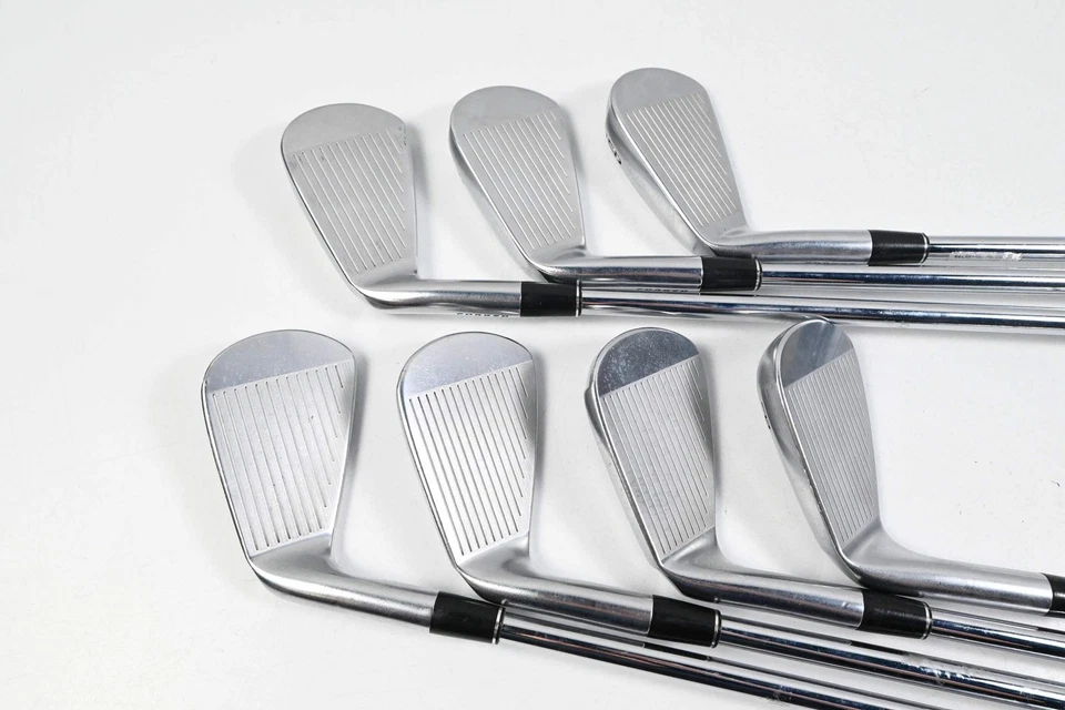 Srixon ZX7 & ZX5 MK II 2023 / Z-Forged II 2023 Combo Irons / 4-PW / X-Flex - Image 3 of 4