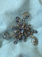 VINTAGE Starburst Brooch silver tone light blue rhinestones 1950  s era GORGEOUS 