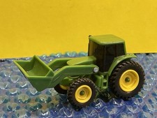 ERTL JOHN DEERE FARM TRACTOR WITH LOADER