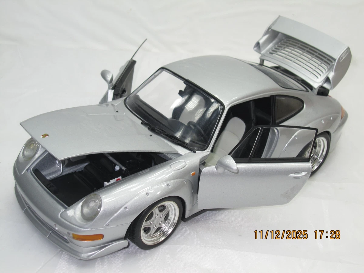 Preços baixos em UT Porsche Veículos de brinquedo em metal fundido