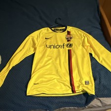 Ultimate FC Barcelona Collector and Super Fan Gift Guide 35