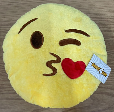 Emoji4you emoji kiss face winking plush stuffed pillow yellow new tag 12'' round