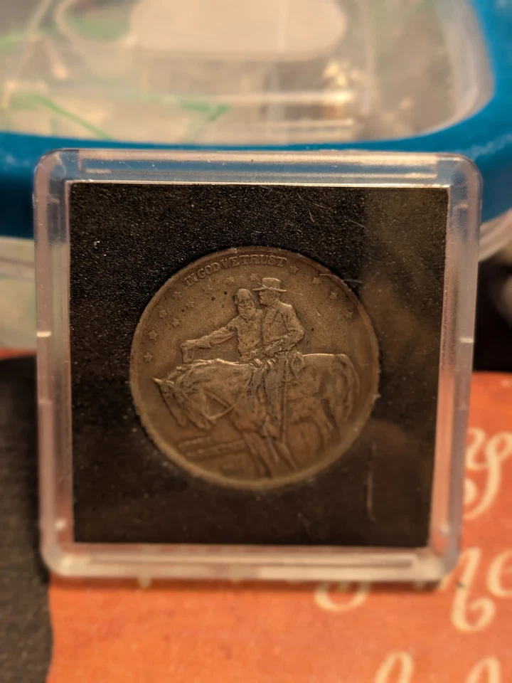 1925 Stone Mountain Commemorative Silver Half Dollar in GEM BU Condition - Image 2 of 4