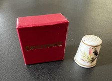 Thimble - Royal Worcester -  Bird - Robin(?) - Fine Bone China - P Dunkley