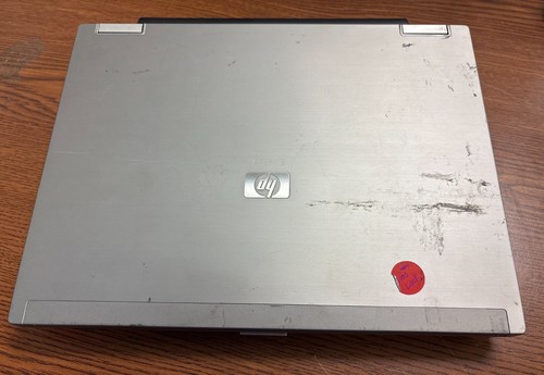 BIOS LOCKED HP EliteBook 2530P 12" Laptop Intel Core 2 Duo | 4GB RAM | NO HDD - Afbeelding 2 van 6