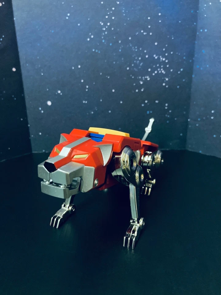 Blitzway Carbotix Voltron Defensor del Universo León Rojo SOLO + accesorios Foto 3 de 4