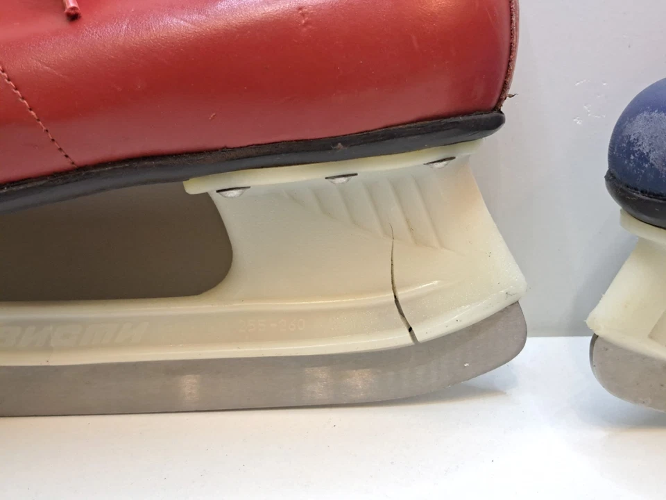 Schlittschuhe Vismi Gomel UdSSR Vintage Retro Soviet Red 267mm Swerdlowodsk - Bild 3 von 4