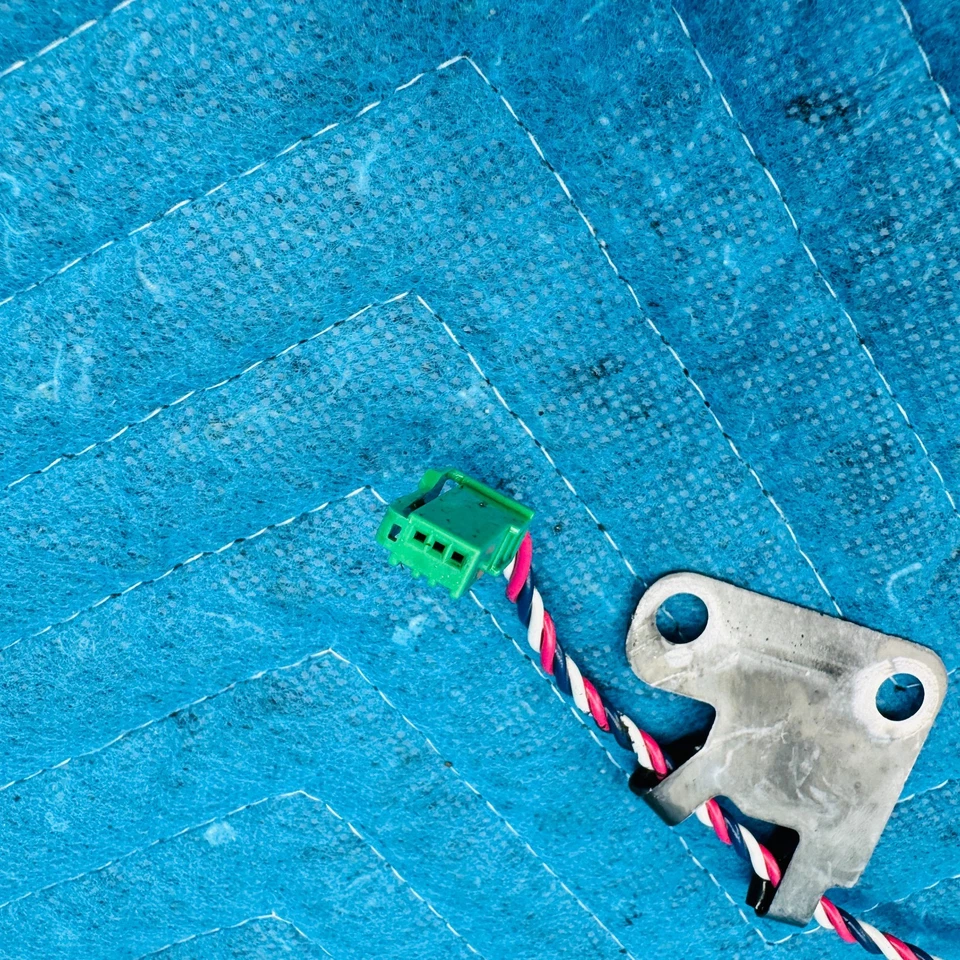 Sensor de velocidad de transmisión Infiniti M56 2011-2013 OEM Foto 4 de 4