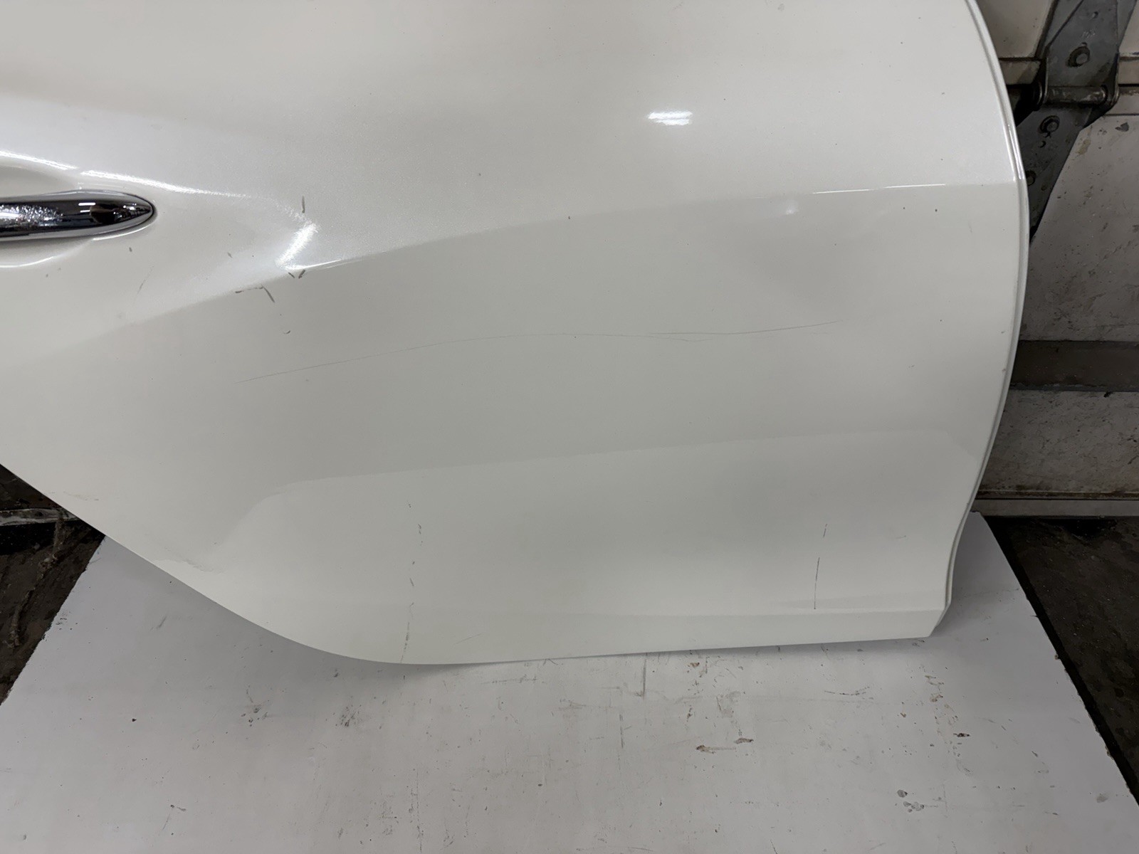 2014 - 2024 MASERATI GHIBLI REAR RIGHT PASSENGER SIDE DOOR SHELL OEM WHITE 