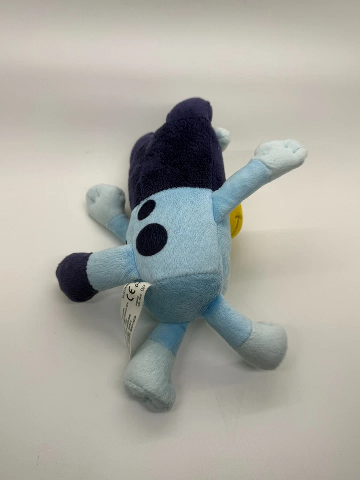 Moose Toys Bluey Starry Eyed Star Eyes 9" Plush Figure Kids Plush Doll Plushy - Bild 3 von 4