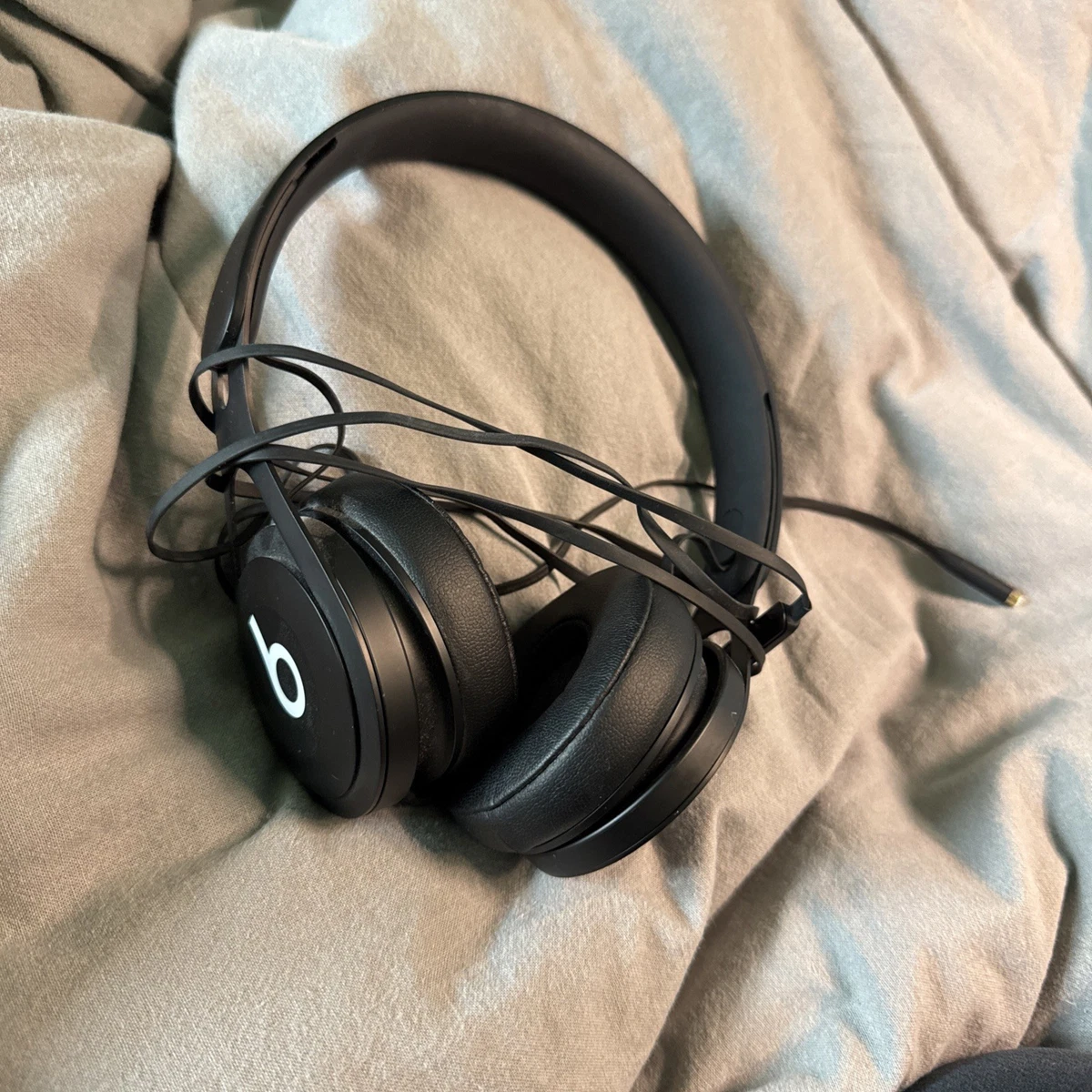 Preços baixos em Beats by Dr. Dre Solo2 fones de ouvido | eBay