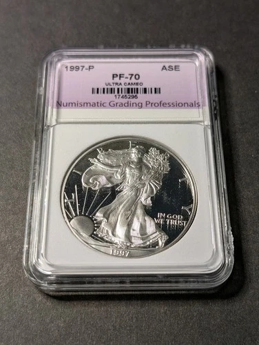 1997 P  AMERICAN SILVER EAGLE  ULTRA CAMEO GEM PROOF