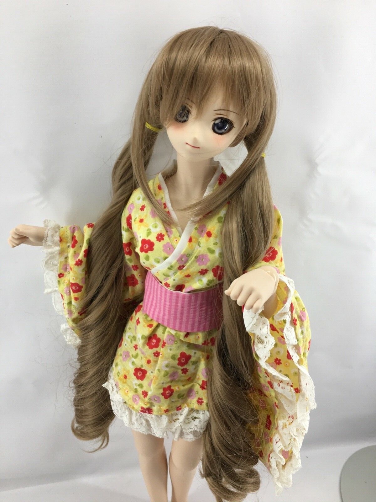volks dollfie