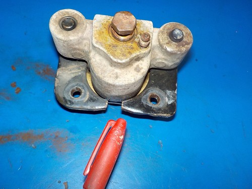 ARCTICCAT 400 2006 REAR BRAKE CALIPER ,DAMAGED AS SHOWN IN PICTURES, USED - Picture 4 of 5