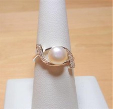 STERLING SILVER CULTURED PEARL AND SPARKLING WHITE CZ STONES PROMISE RING SIZE 7