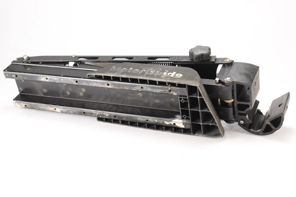 MotorGuide Bow Trolling Motor Mount 29-1/2" L 6-1/4" W OEM FRESHWATER CONDITION - Image 2 of 4