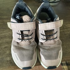 On Cloud Play Kids Sneakers Pink Hook and Loop Running Shoes