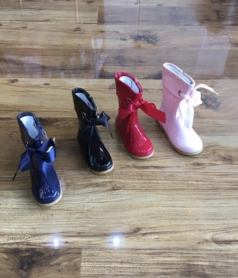 couche tot boots