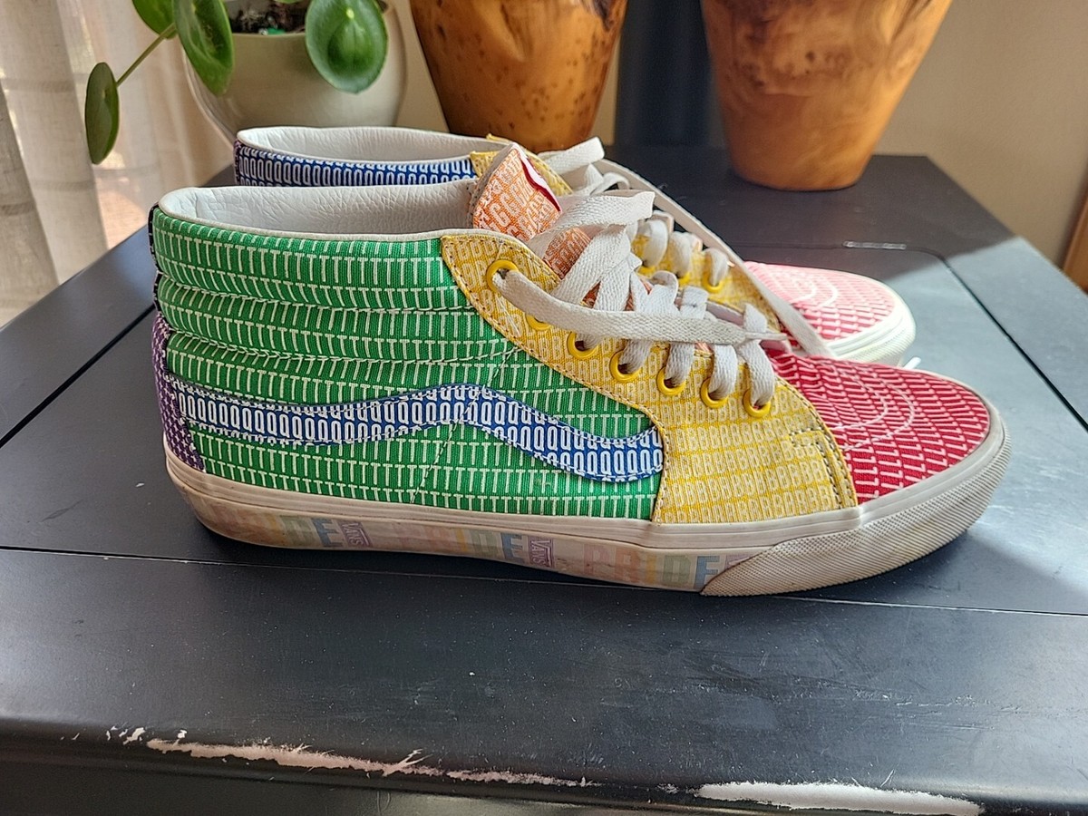 VANS Sk8 Rainbow Mid Gay Pride - VN0A3WM33WJ Size 11.5  display picture 1