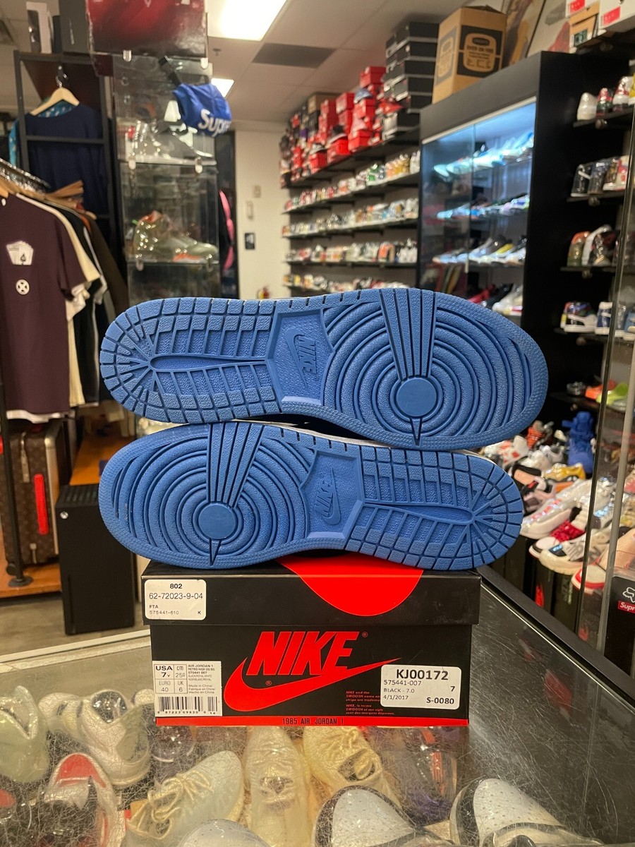 Nike Air Jordan 1 Retro High OG BG  display picture 2