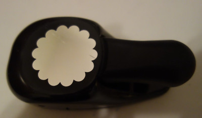 Stampin Up! SCALLOP CIRCLE Whale Tail Paper Punch EK Success Scrapbook