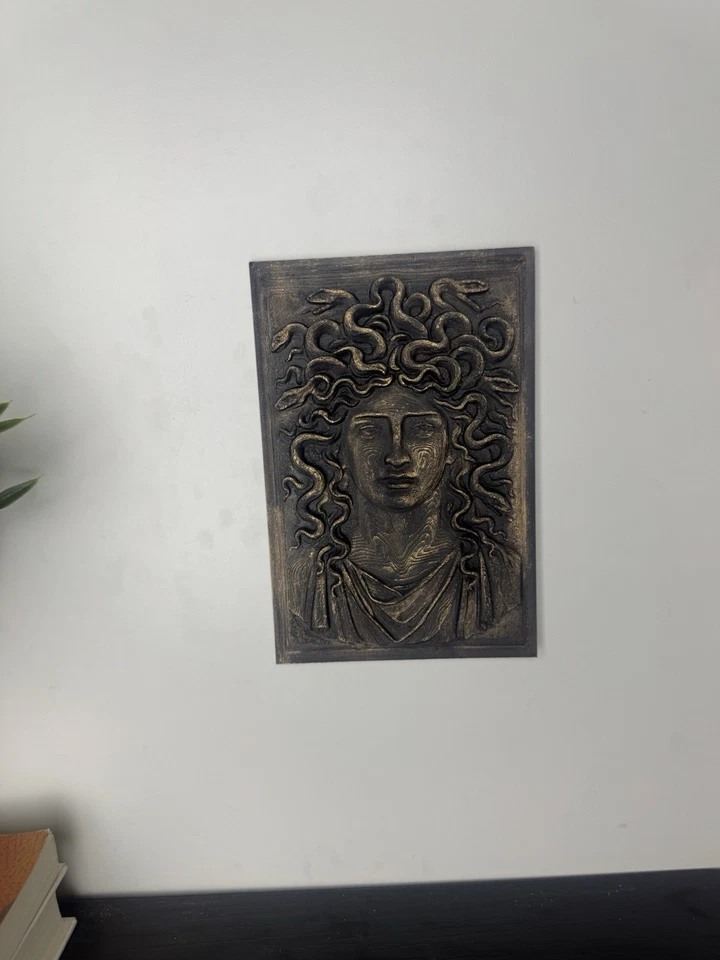 HOME DECOR Medusa Greek Mythology 4” X 6” Relief 3D Wall Plaque Sculpture Gold Decor Art